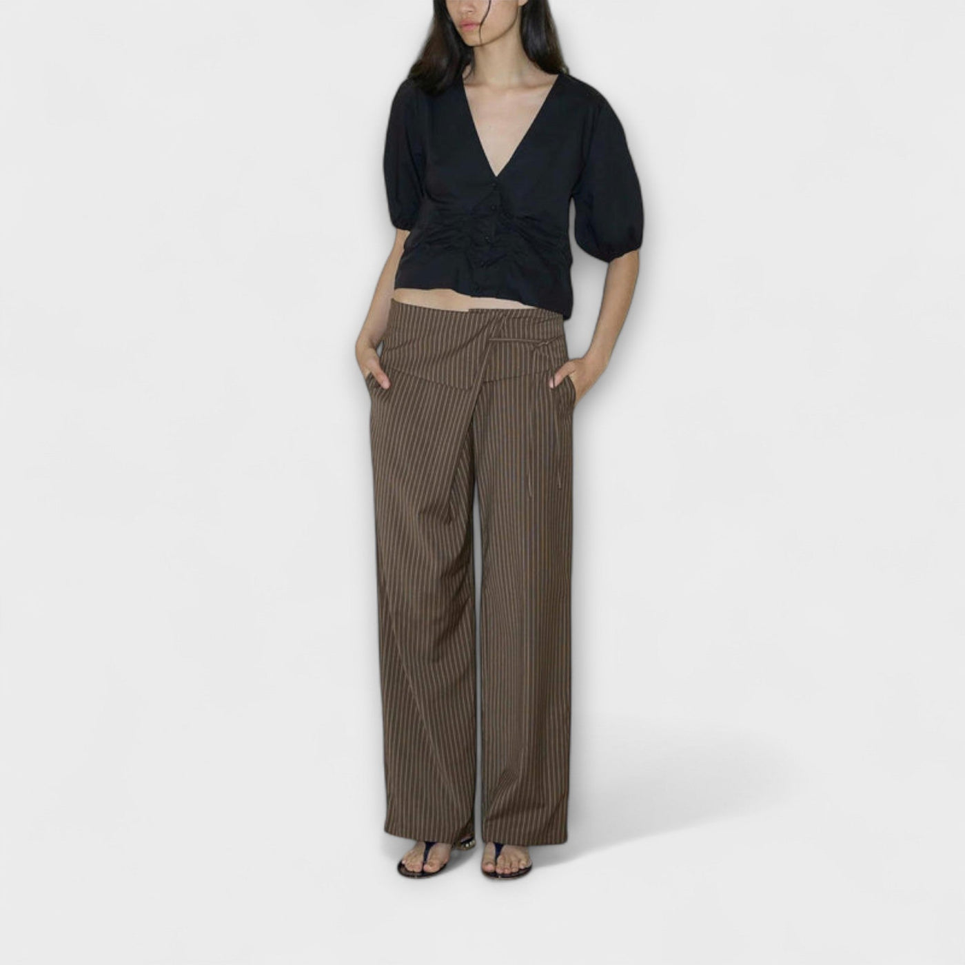 Julia – Pantalon Rayé Plissé